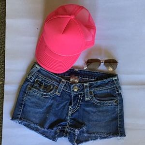 👍True Religion Distressed Cutoff  Shorts Sz 25